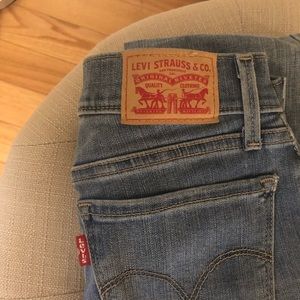 Levi’s Super Skinny Mid Rise Jeans